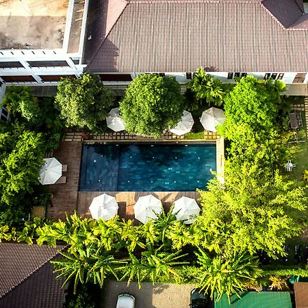 La Residence Blanc D' Angkor Сиемрип Экстерьер фото